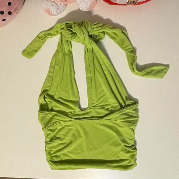 Criss cross halter top - Picture 2 of 4